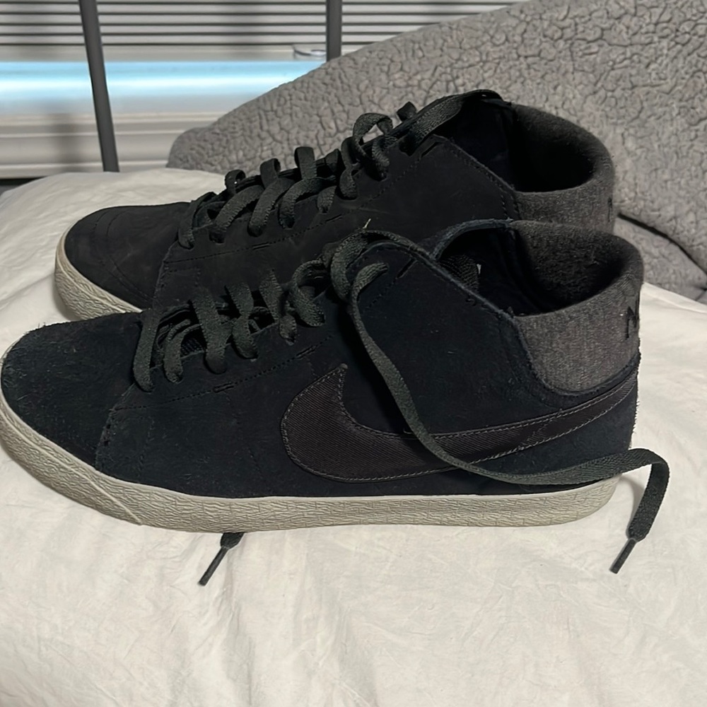 Nike shoes